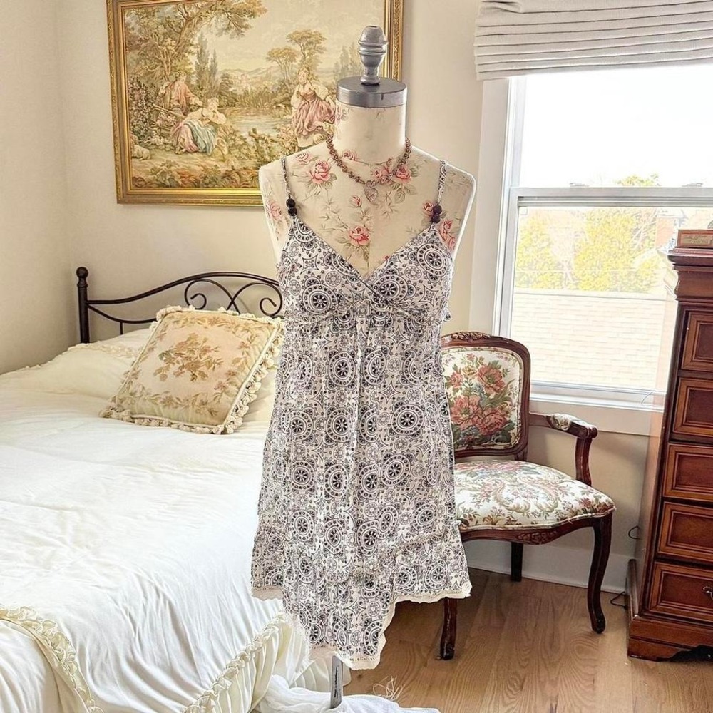 White boho babydoll dress y2k lei size small white slip dress